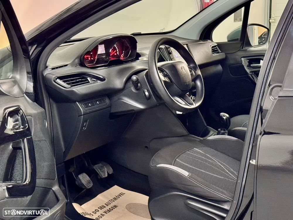 Peugeot 208 1.4 HDi Active - 21