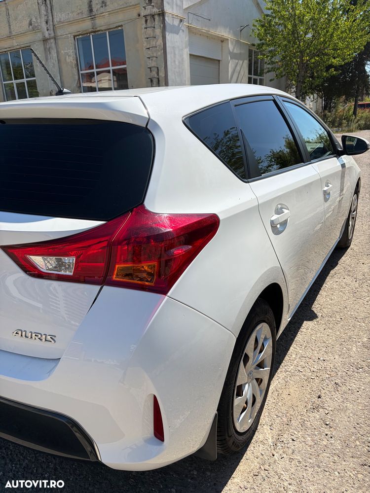 Toyota Auris 1.3 Dual VVT-i Luna - 3