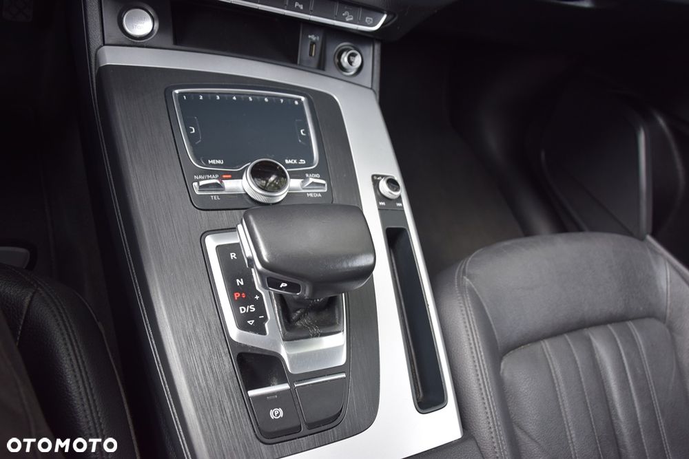 Audi Q5 2.0 TDI S tronic - 22