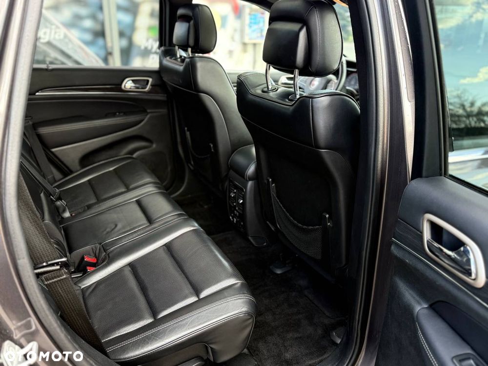 Jeep Grand Cherokee 3.6 V6 Overland - 18