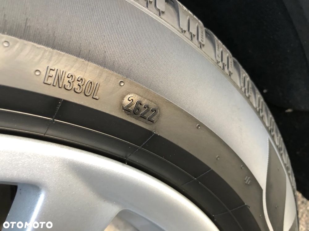 BMW Seria 5 520d - 30