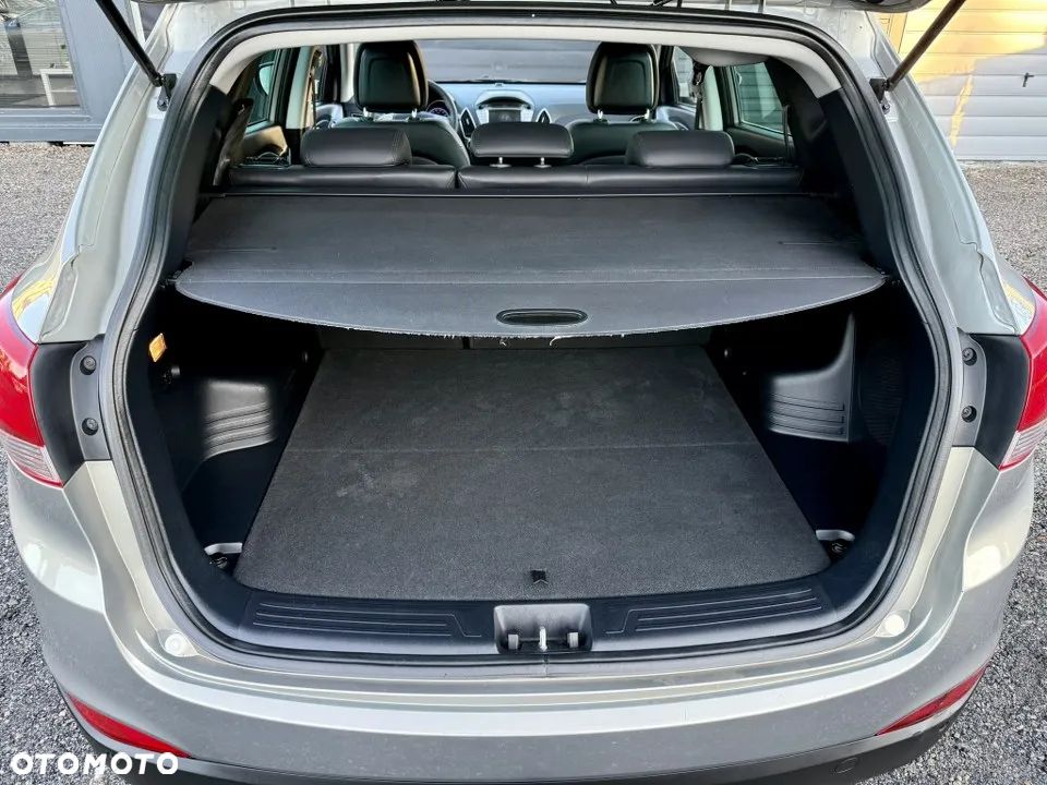 Hyundai ix35 2.0 4WD Premium - 38