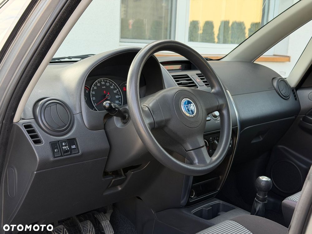 Fiat Sedici 1.6 16V 4x4 Dynamic - 18