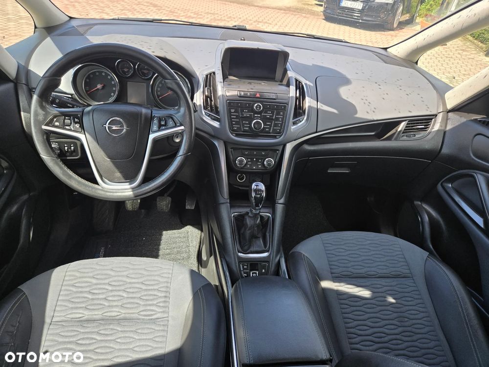 Opel Zafira Tourer 1.4 Turbo Business Edition - 14