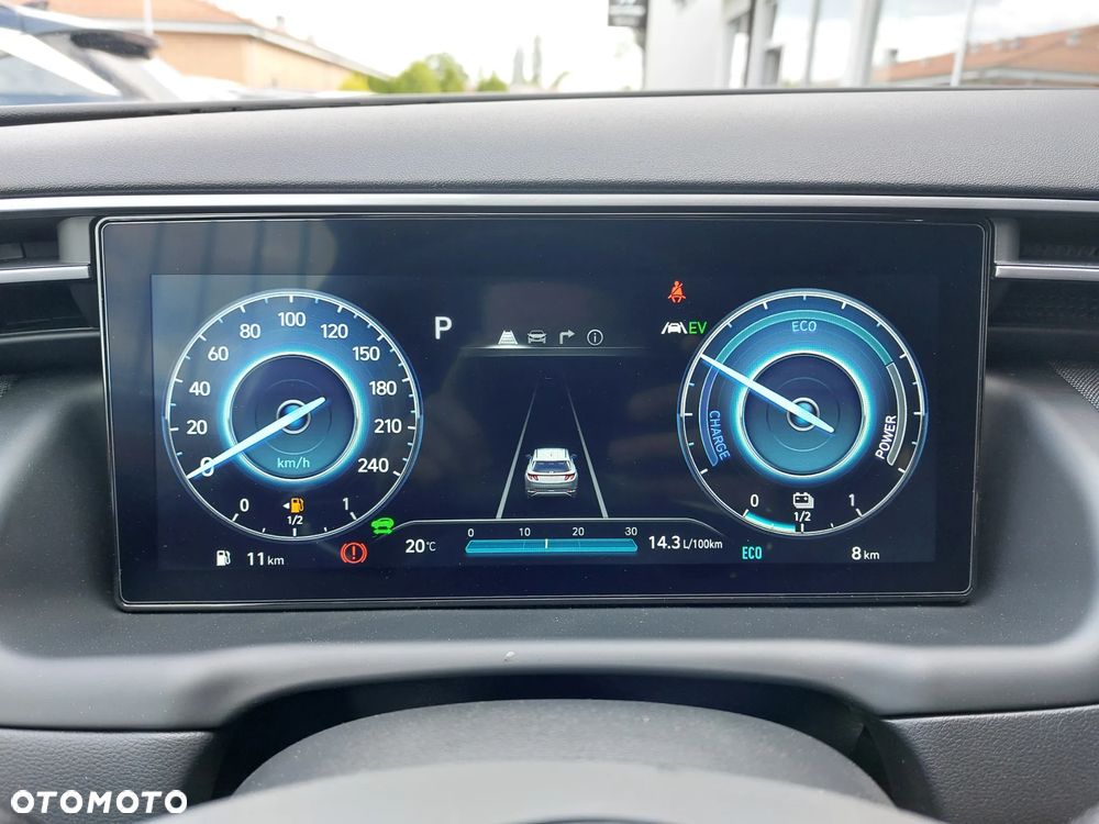 Hyundai Tucson 1.6 T-GDi HEV Executive 2WD - 10