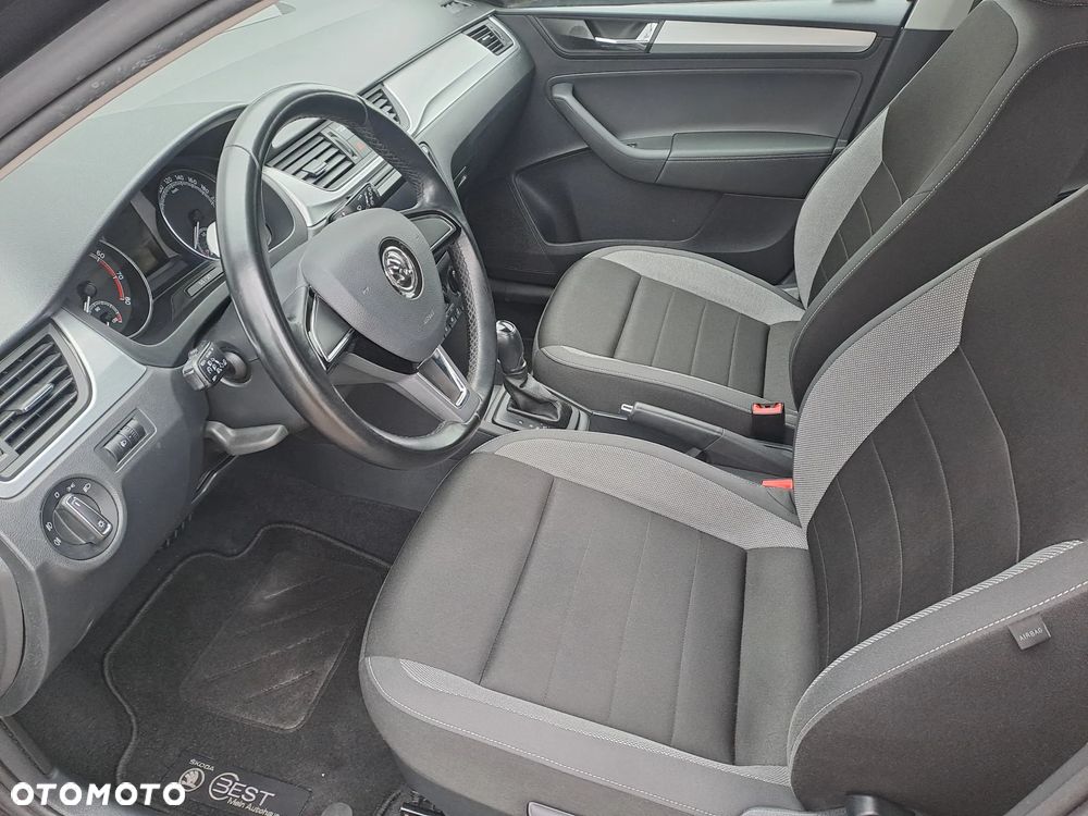 Skoda RAPID 1.0 TSI DSG Active - 19