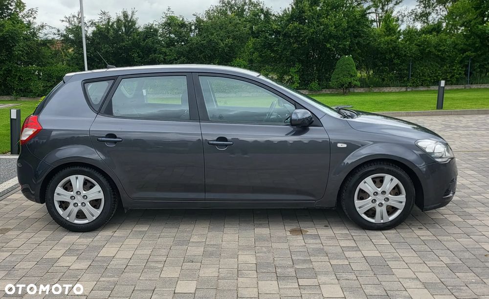 Kia Ceed 1.4 Comfort - 3