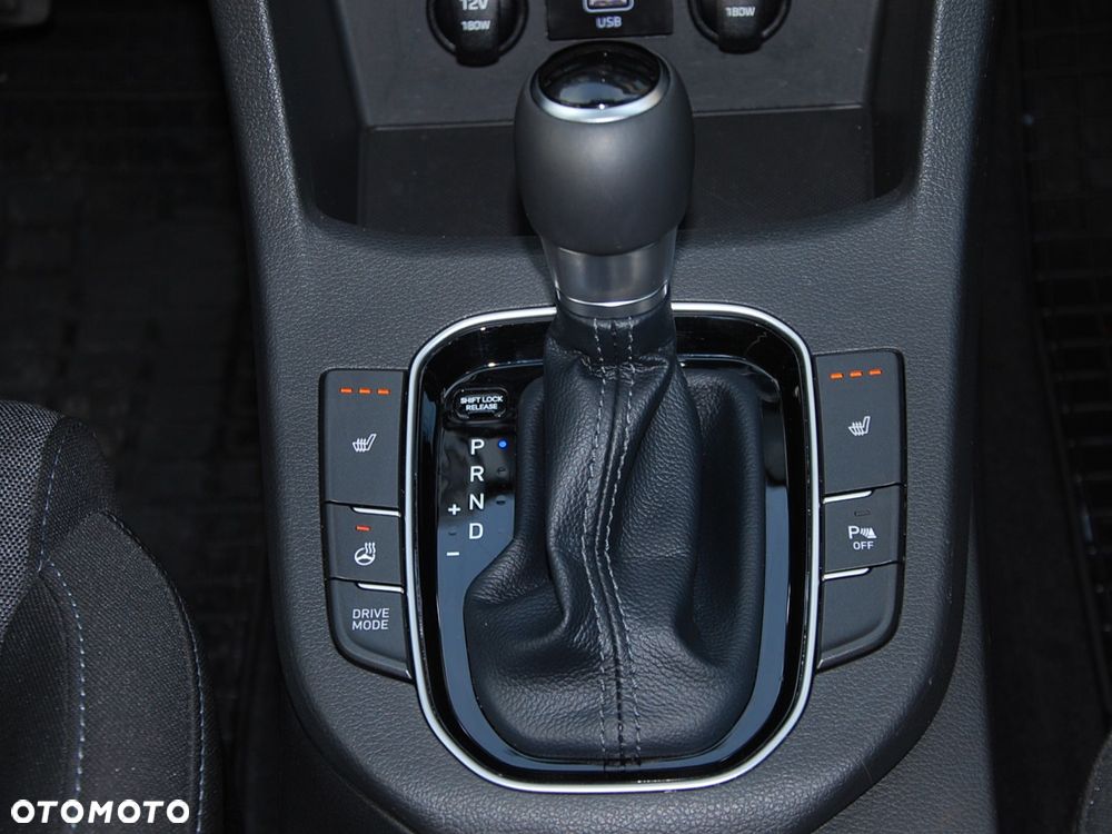 Hyundai i30 1.0 T-GDI Smart DCT - 26