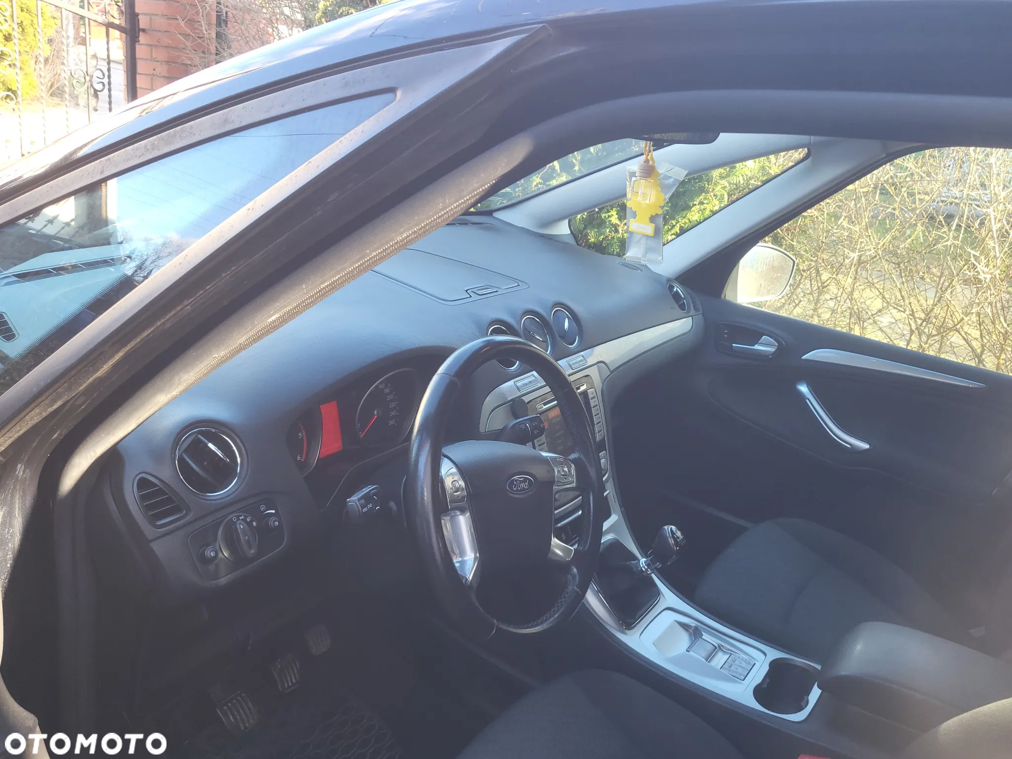 Ford Galaxy 2.0 TDCi Platinium X (Titanium) - 15