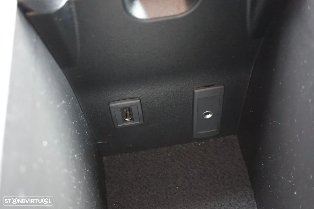 Mercedes-Benz B 180 CDi BlueEfficiency - 35