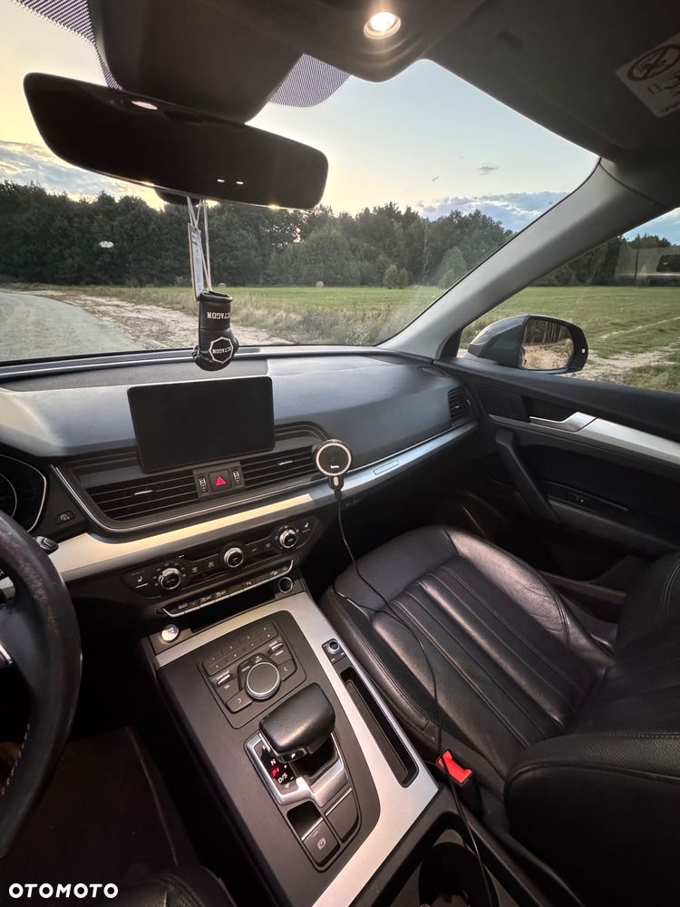 Audi Q5 2.0 TDI Quattro S tronic design - 10