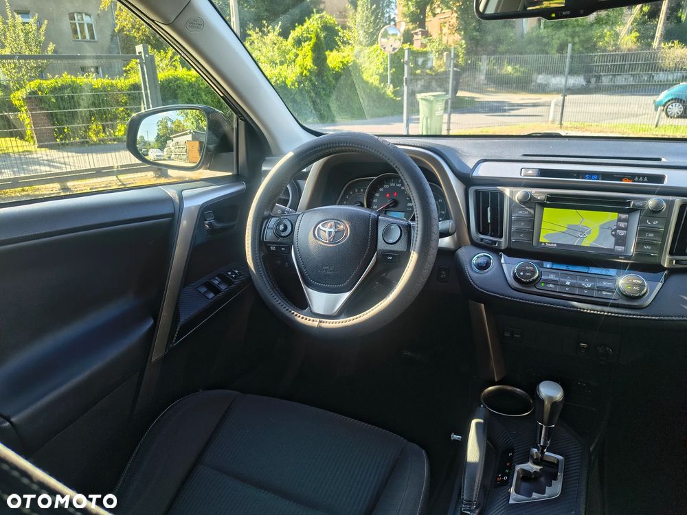 Toyota RAV4 2.2 D-4D 4x4 Automatik Edition - 24