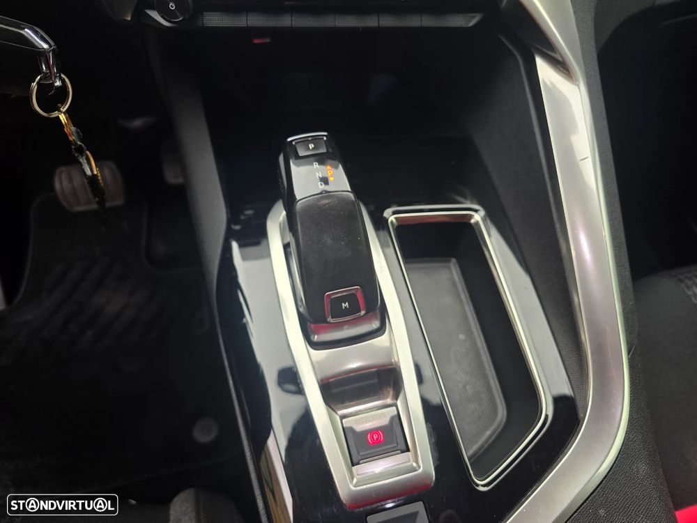 Peugeot 5008 BlueHDI 120 EAT6 Stop & Start Allure - 11