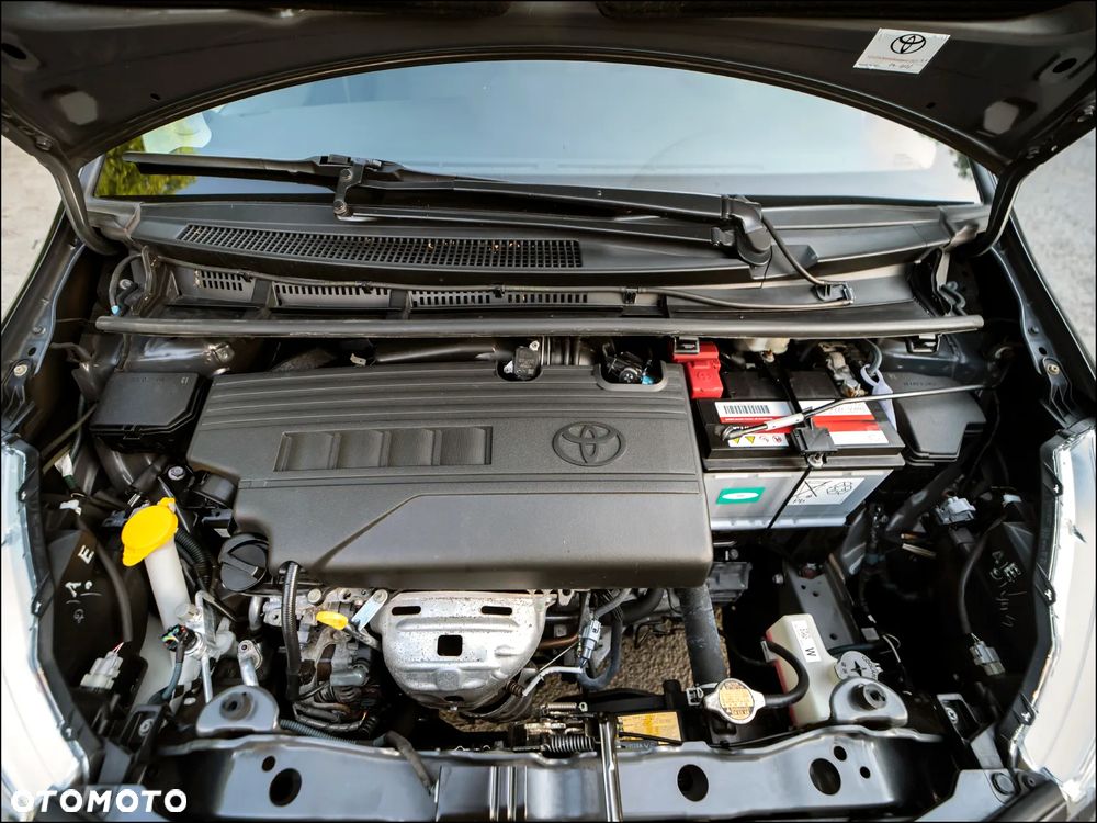 Toyota Yaris - 36