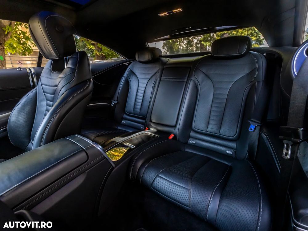 Mercedes-Benz S 500 4MATIC Coupe Aut - 22