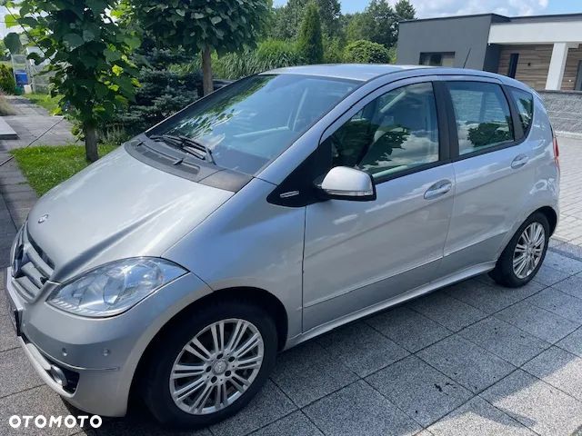 Mercedes-Benz Klasa A 180 CDI Autotronic Avantgarde - 2