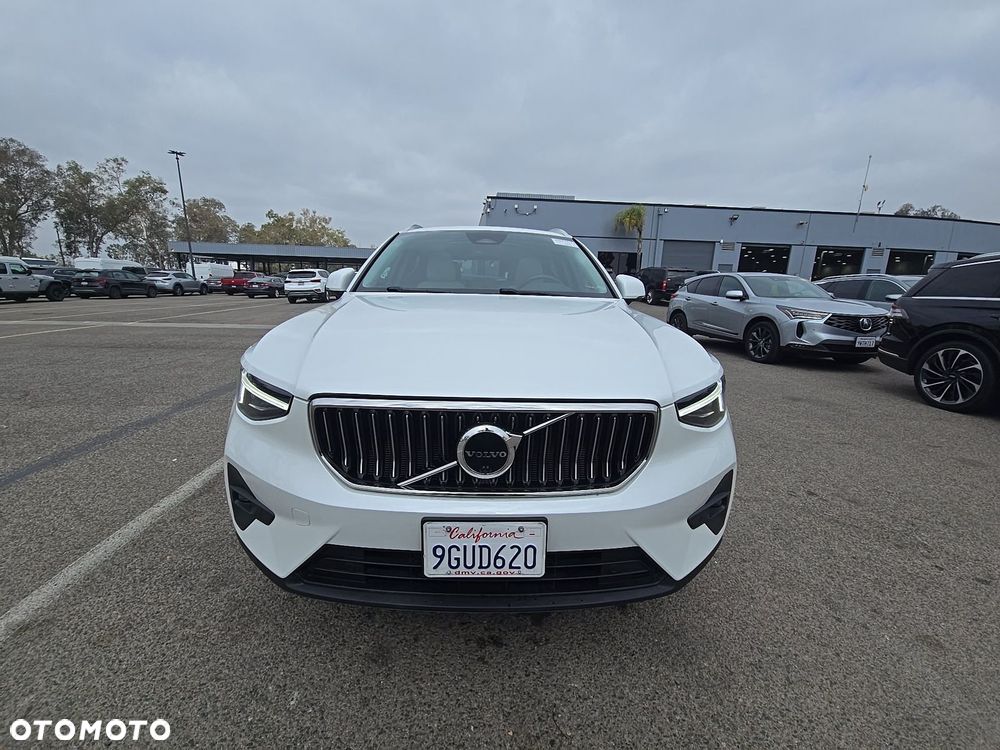 Volvo XC 40 B5 B AWD Ultimate Bright - 3