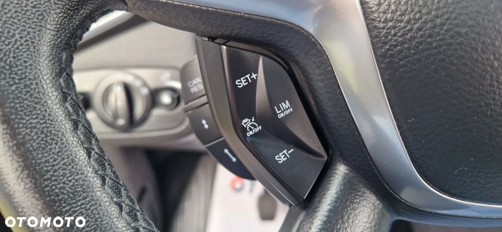 Ford Kuga 2.0 TDCi 4WD Titanium - 17