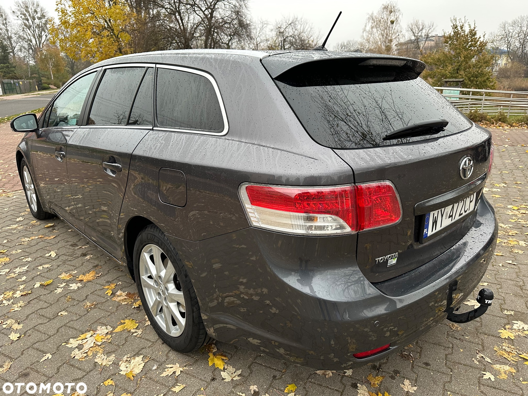 Toyota Avensis - 2