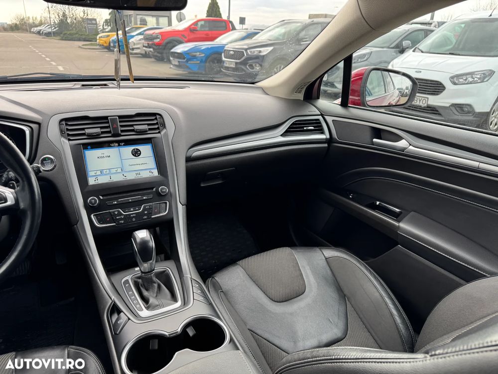 Ford Mondeo 2.0 TDCi Powershift Titanium - 12