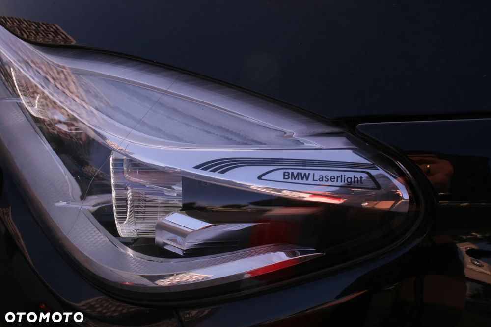 BMW Seria 7 750i xDrive - 18