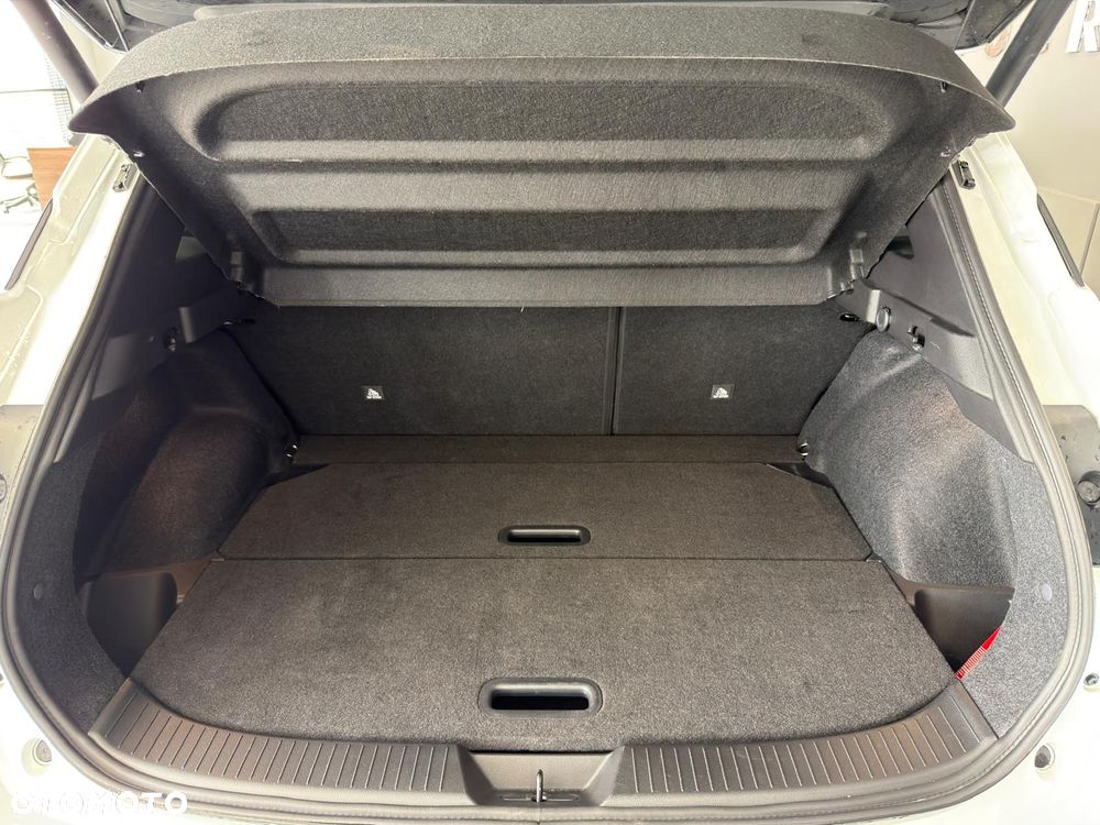 Nissan Qashqai 1.3 DIG-T MHEV Tekna+ Xtronic - 18