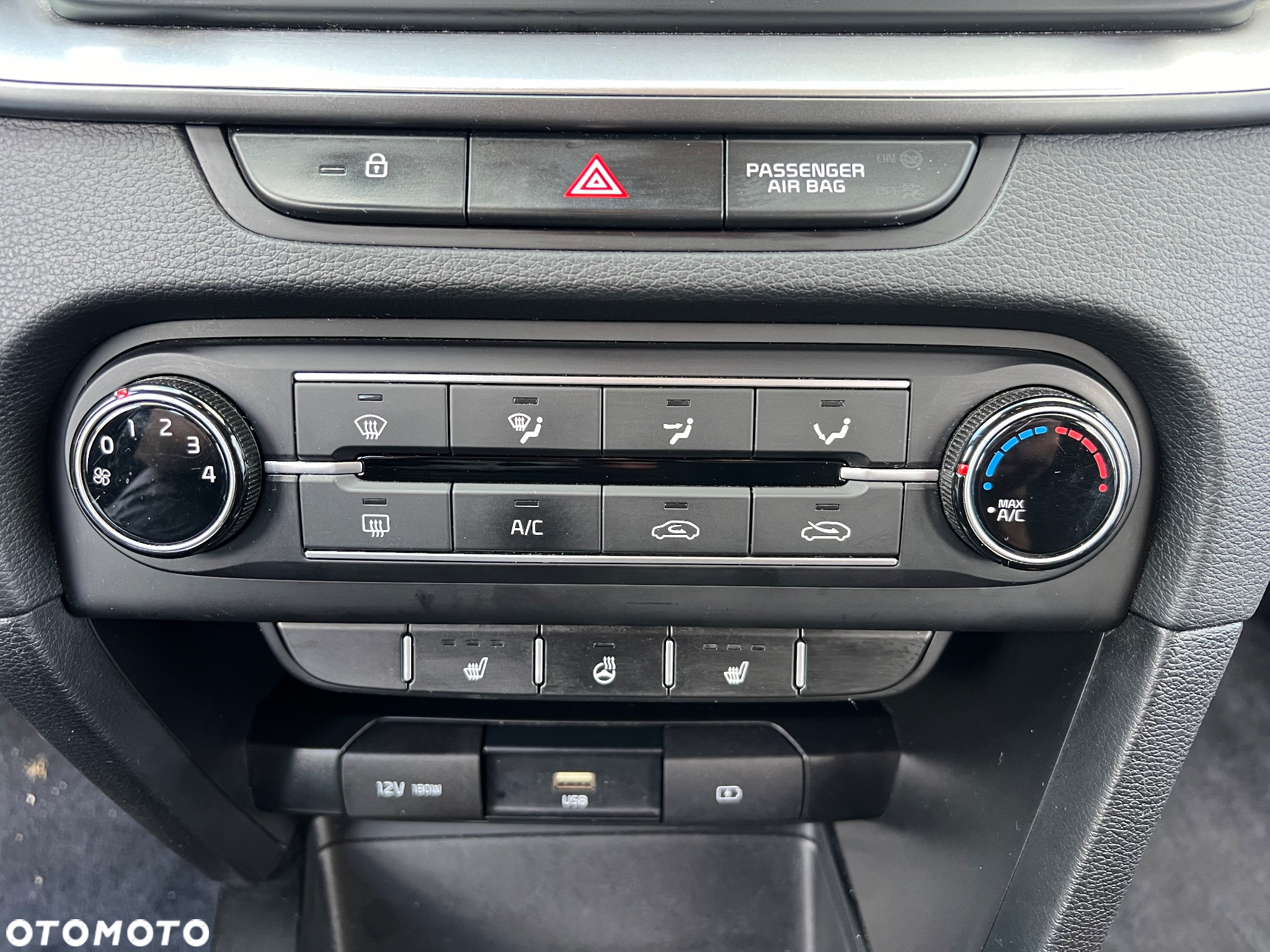 Kia Ceed 1.5 T-GDI Business Line - 17
