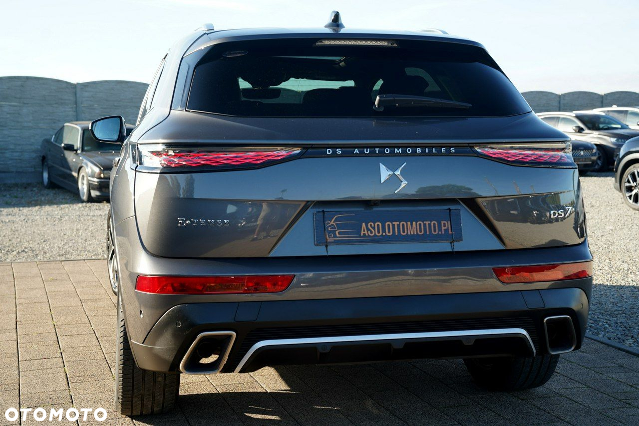 DS Automobiles DS 7 Crossback - 11