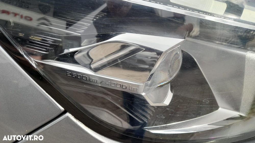 Peugeot 5008 BlueHDI 180 EAT8 GT - 20