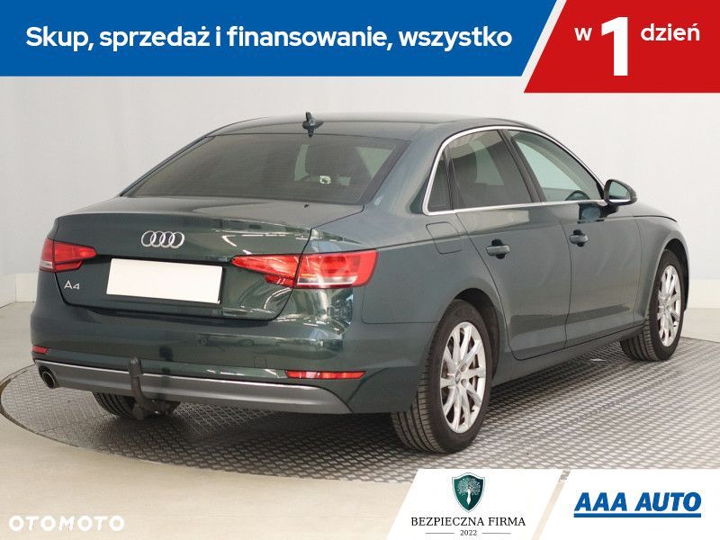 Audi A4 Limousine - 7
