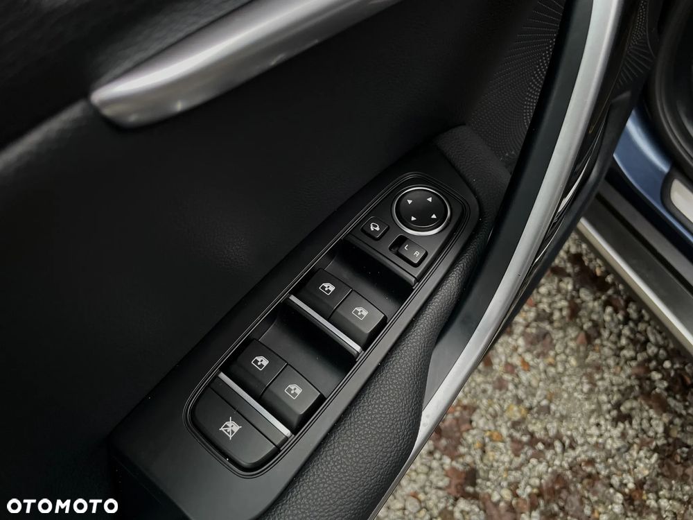 Kia XCeed 1.4 T-GDI L Business Line - 32