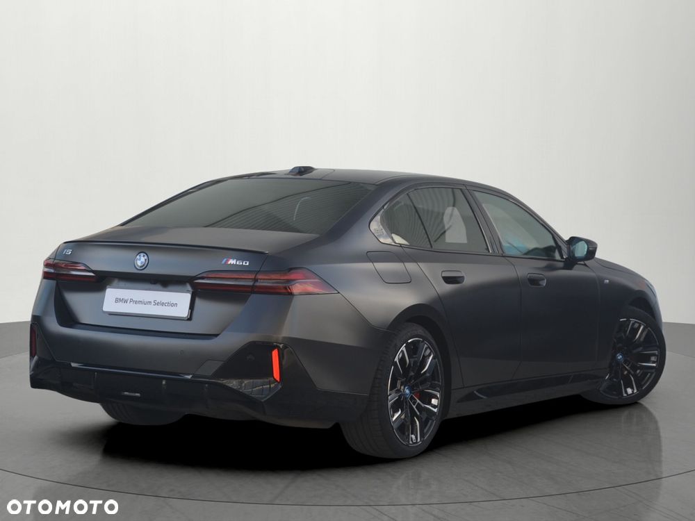 BMW i5 83.9kWh M60 xDrive - 4