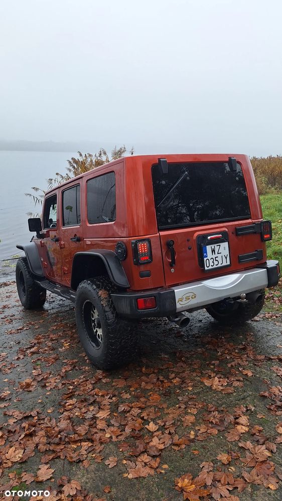 Jeep Wrangler Unlimited 3.8 Sahara - 12