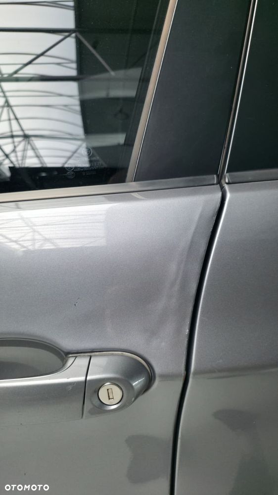 BMW Seria 3 - 37