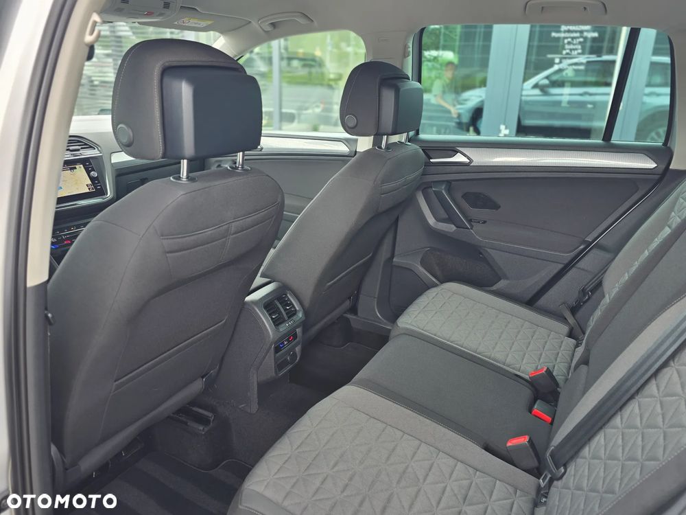 Volkswagen Tiguan 1.4 eHybrid Life DSG - 29
