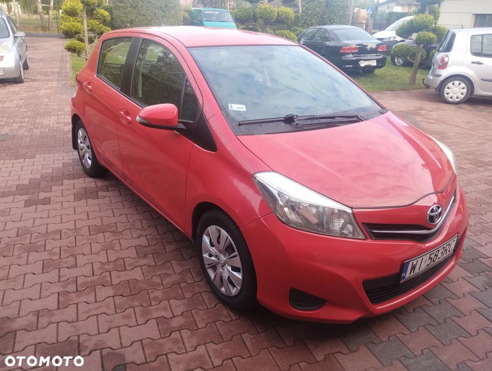 Toyota Yaris - 7
