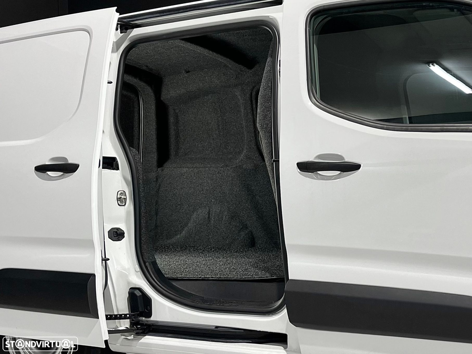 Peugeot Partner 1.5 BlueHDi Pro Standard - 10