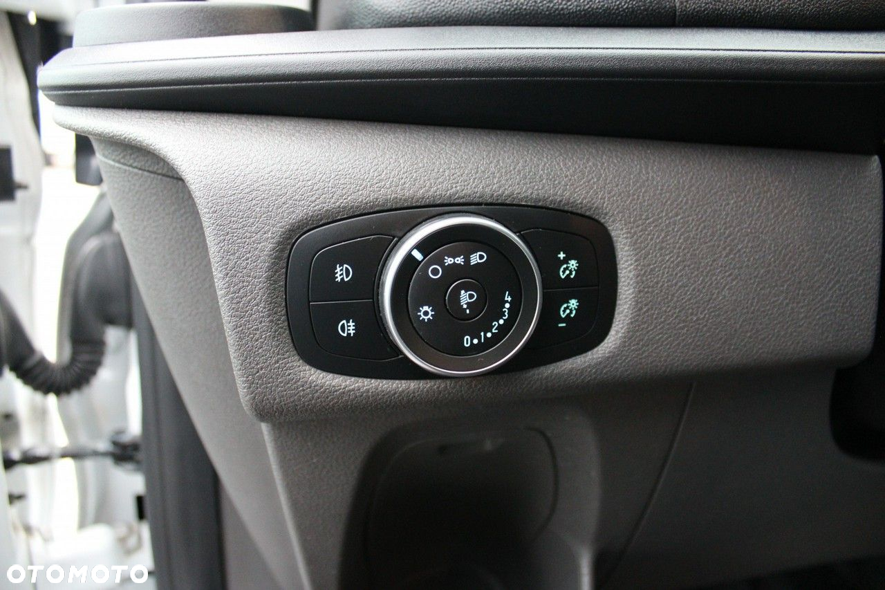 Ford Transit Custom - 20