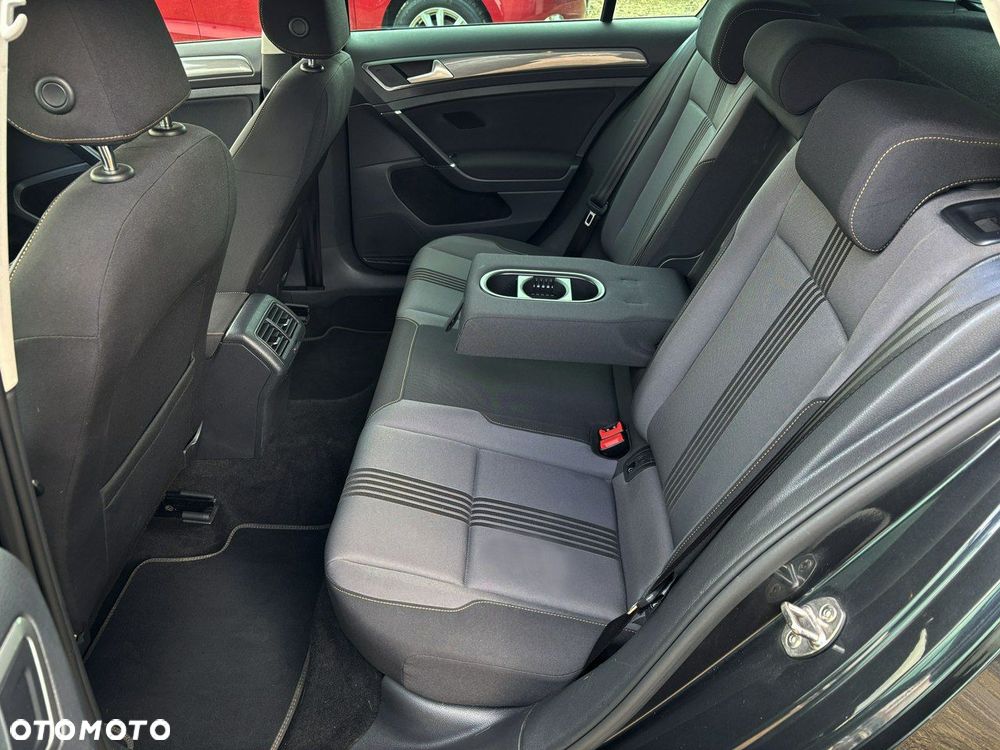 Volkswagen Golf 1.4 TSI BMT Highline - 21