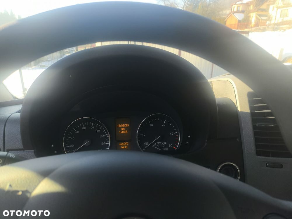 Mercedes-Benz Sprinter W906 - 5