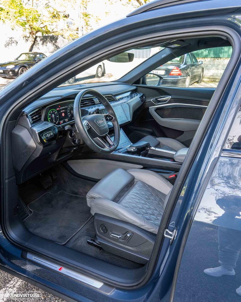 Audi e-tron 55 quattro S line - 14