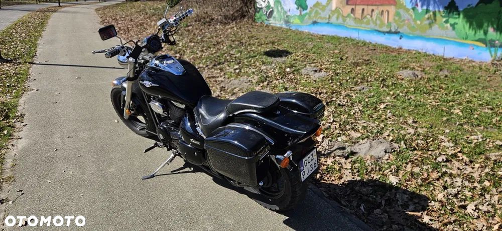 Suzuki Boulevard - 8