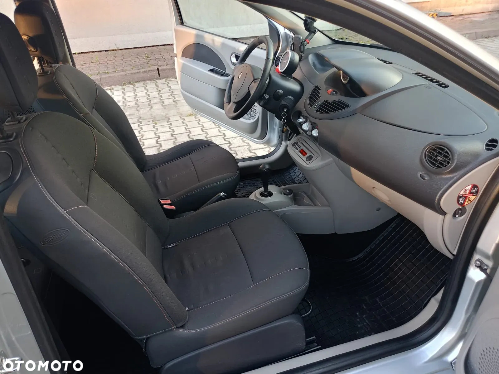 Renault Twingo - 14