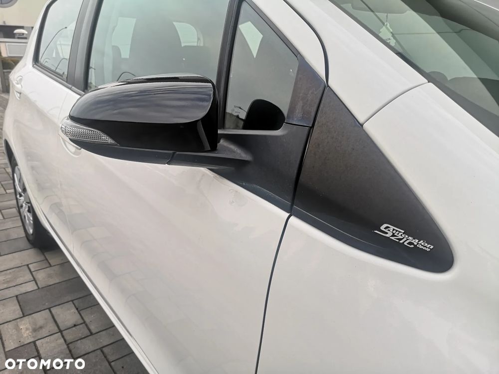 Toyota Yaris - 9