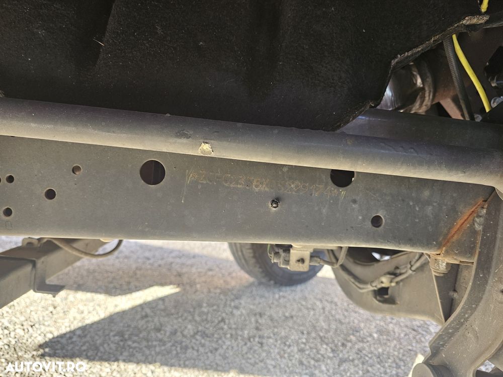 Iveco Daily 2.3 Diesel - AXA DUBLA - 10