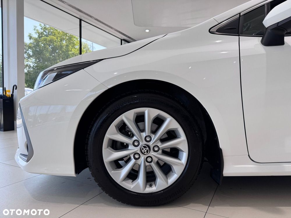 Toyota Corolla - 17