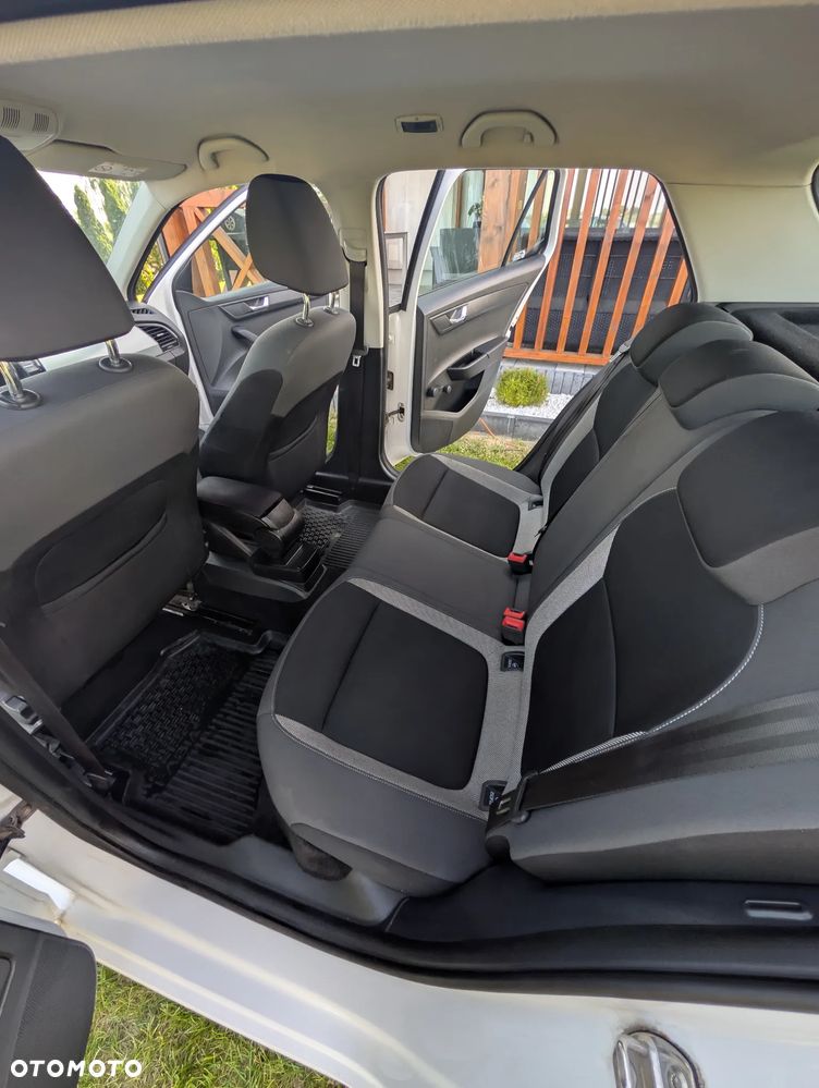 Skoda Fabia 1.0 Ambition - 11