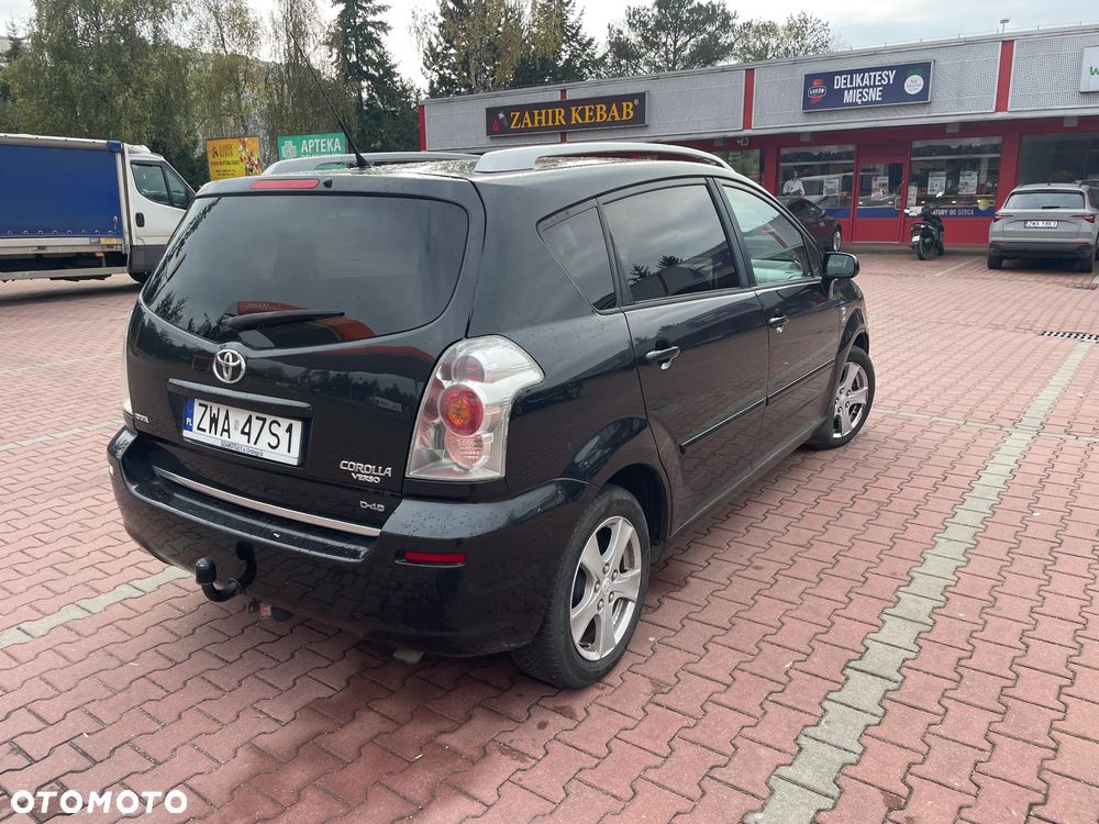 Toyota Corolla Verso 2.2 D-CAT DPF Sol - 20