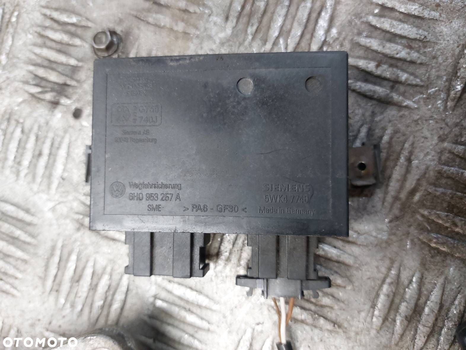 ZESTAW STARTOWY VW LUPO 1.0 8V 047906027 357905851F 6X0919860E - 5