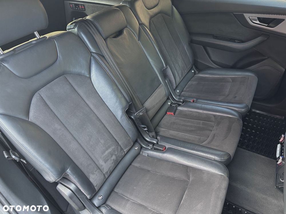 Audi Q7 3.0 TDI ultra Quattro Tiptr - 22